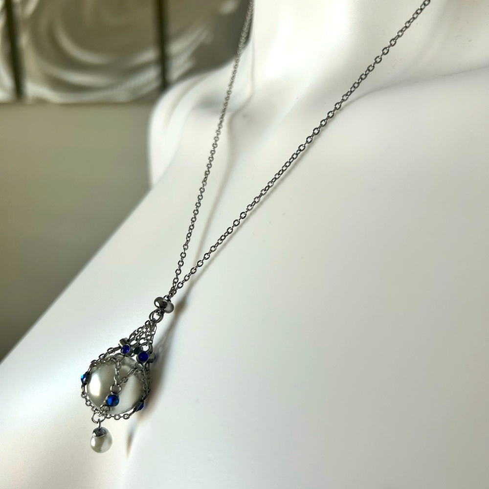 Drop Necklace